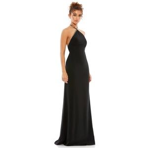 Mac Duggal Rhinestone Halter Column
NWT $398
Gown Dress Black sz8 NWT